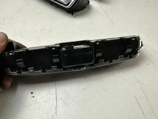 Mercedes Benz W213 Schalterblock A2139054603 mit Analoguhr A2138272000 - Bild 4