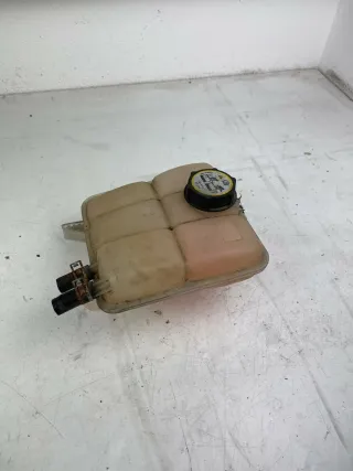 FORD FOCUS 3M5H8K218 AUSGLEICHSBEHÄLTER KÜHLWASSERBEHÄLTER - Bild 1