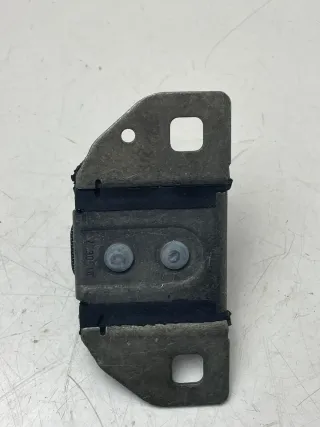 Mercedes W205 S205 T-Modell Schließhaken Fanghaken Heckklappe A1667401800 - Bild 2