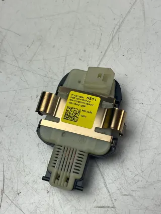Mercedes E-Klasse W213 Regensensor Lichtsensor A2139005511 Sensor - Bild 2