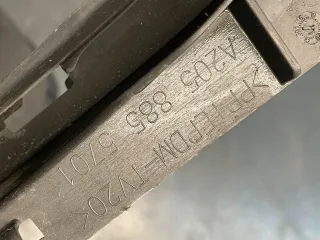 Mercedes W205 Vorne Stoßstange Unten Träger Halterung A2058855701 - Bild 5