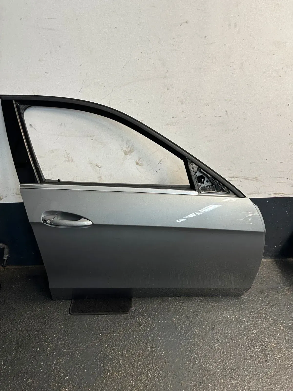 Mercedes W212 MOPF 792 Türe vorne rechts - Bild 1