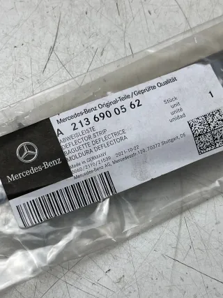 Mercedes E W213 Abweisleiste Abdeckleiste Deflector Strip A2136900562 Neu Origi. - Bild 4
