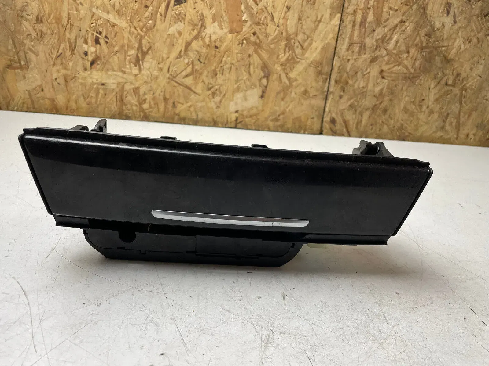 BMW 7er F01 F02 Aschenbecher Ablagefach Ascher Blende Zierleiste 9119317 - Bild 1