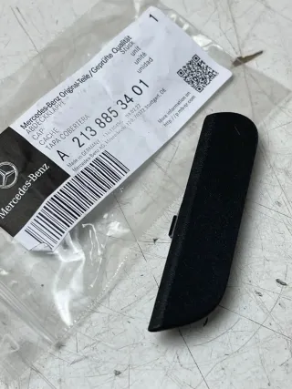 Mercedes W213 Heckstoßstange Abschlepphacken Öse Abdeckung A2138853401 Neu Origi - Bild 1
