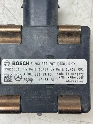 Mercedes Sprinter Radarsensor A9079003303   0203302207 - Bild 2