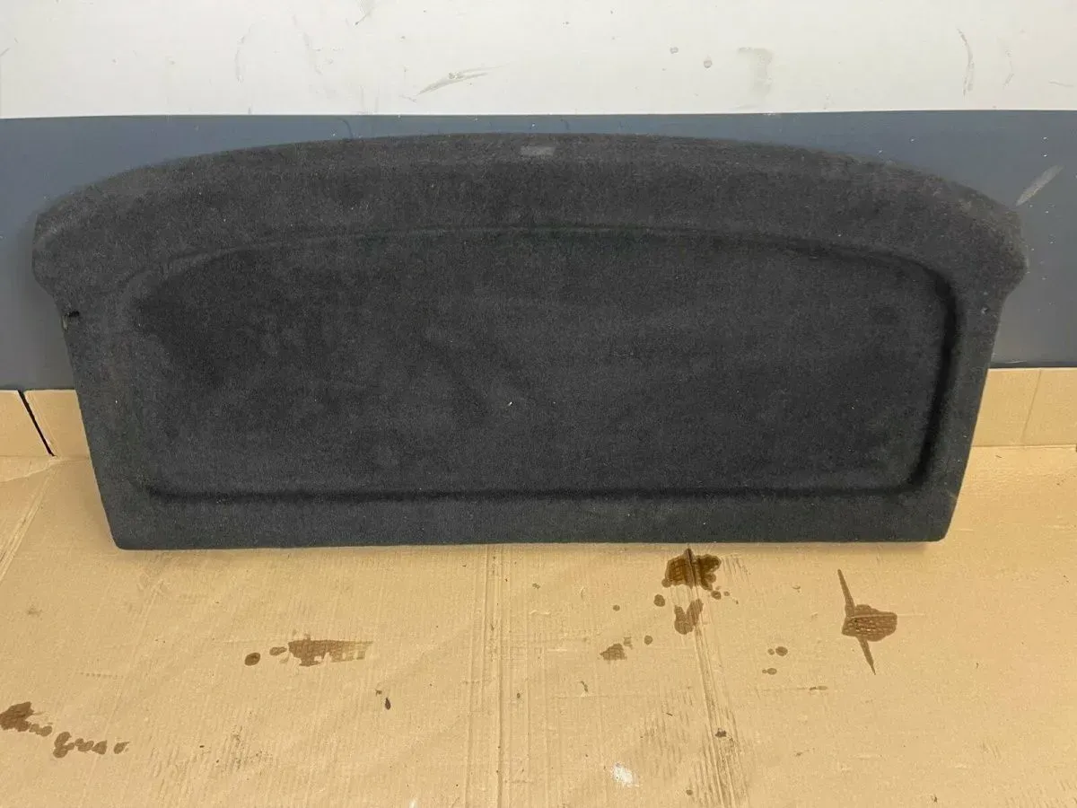 VW Golf Hutablage 867769 - Bild 1