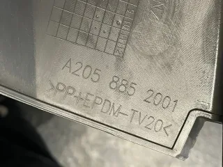 Mercedes W205 Stoßstangenhalter vorne rechts A2058852001 - Bild 3