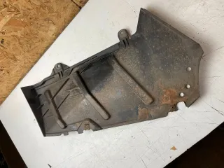 Mercedes W212 Unterfahrschutz Unterbodenschutz A2126101708 - Bild 1