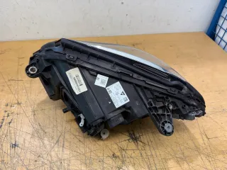 MERCEDES BENZ C-KLASSE W205 LED SCHEINWERFER RECHTS A2059068005 - Bild 5