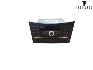 Mercedes S212 W212 E Klasse Radio Autoradio A2129003908 - Bild 1