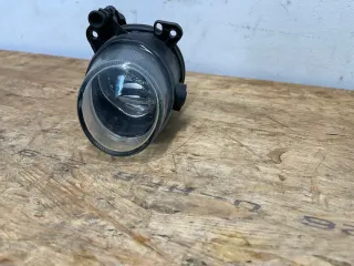 Mercedes-Benz W212 E-Klasse Nebelleuchte Nebelscheinwerfer rechts A2128201056 - Bild 2