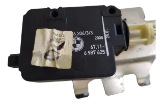 Land Rover Range Rover L322 2007 Stellmotor Tankdeckel Tankklappe 200kW UST81107 - Bild 2