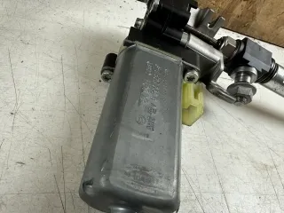 Stellmotor für Elektrische Sitzverstellung Re Vo Volvo XC90 02-06 0390203248 - Bild 2