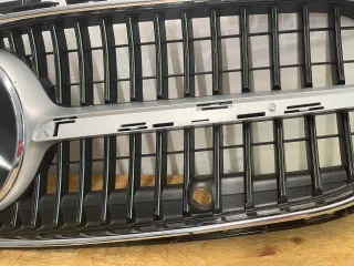 Mercedes C Klasse W206 2021- Kühlergrill Grill Frontgrill Gitter A2068883800 - Bild 5