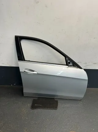 Mercedes E Klasse W212 MOPF 775 Türe vorne rechts - Bild 1