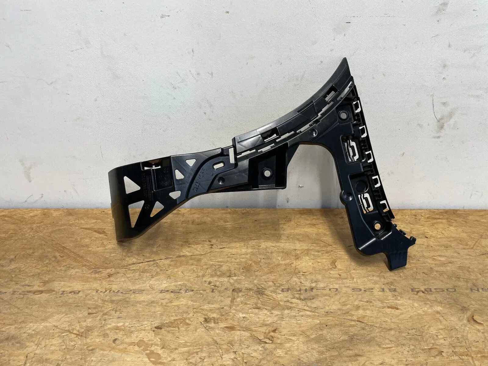 Mercedes W253 GLC Stoßstangenhalter Halterung Träger hinten links A2538856906 - Bild 1