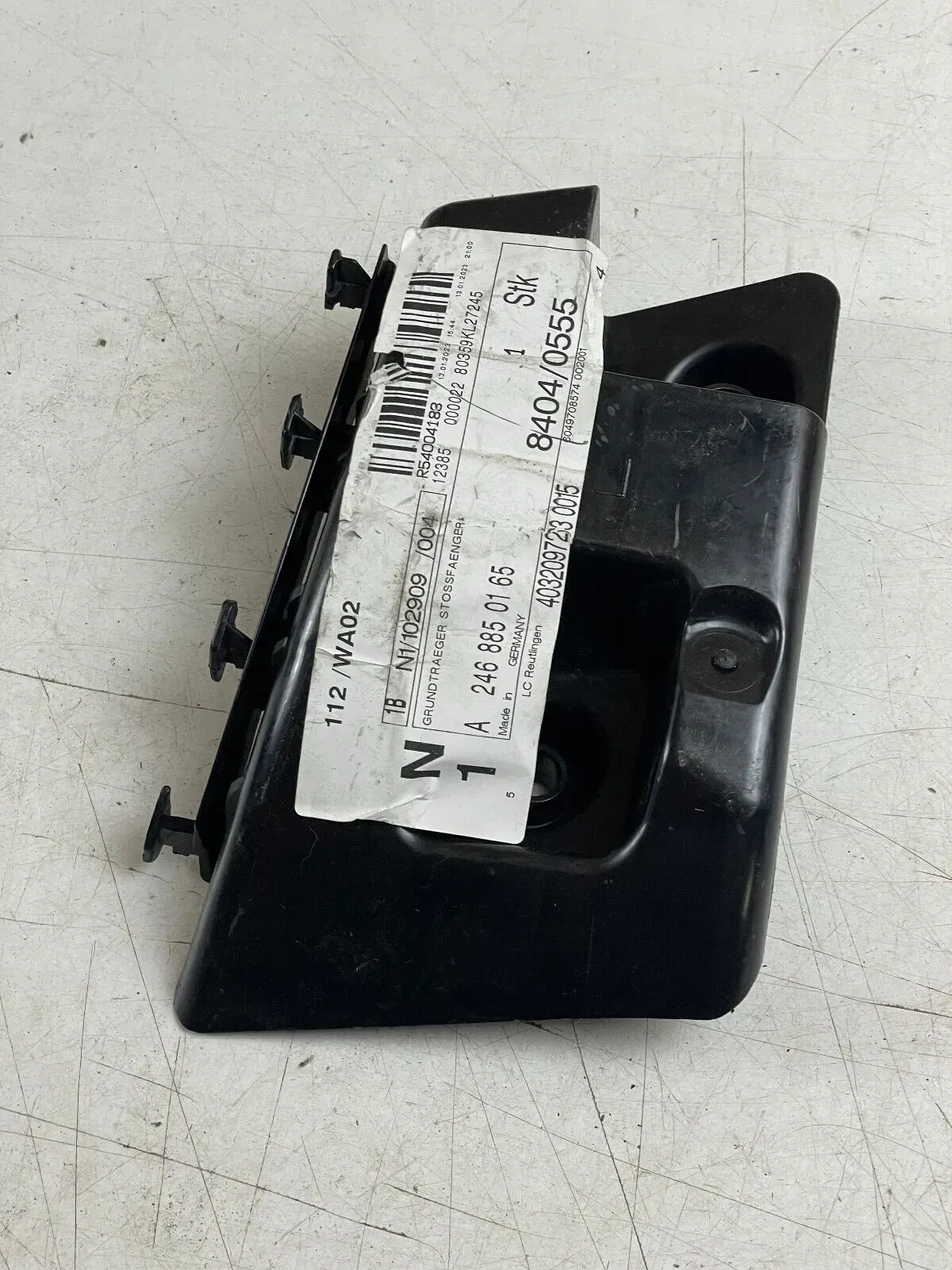 Mercedes W246 Stoßstangenhalter hinten links Stoßstange A2468850165 Neu Original - Bild 1