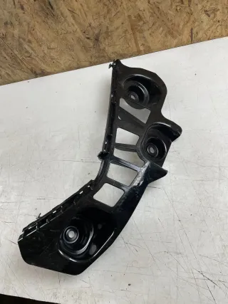 Mercedes-Benz CLA C118 X118 Halter Führung Stoßstange Hinten Rechts A1188853800 - Bild 1