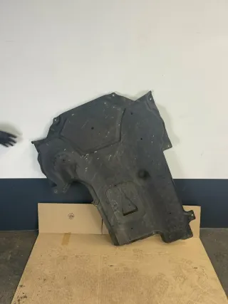 Mercedes Benz W204 Unterfahrschutz hinten Unterboden A2045202323 - Bild 1