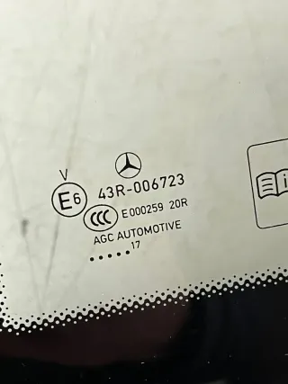 Mercedes W205 Coupe Seitenscheibe links hinten Dreieckscheibe  A2056702301 - Bild 7