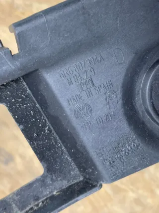 VW Polo V 6R Halter 2009-2014 Führung Halter Stoßstange Hinten Rechts 6R6807394A - Bild 3