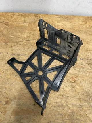 Mercedes W177 AMG Stoßstangenhalter Halterung hinten A1778858303 - Bild 2