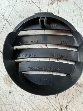 Audi Q7 4L seitliches Armaturenbrett Entlüftungsöffnungen Paar schwarz 4L0819793 - Bild 2