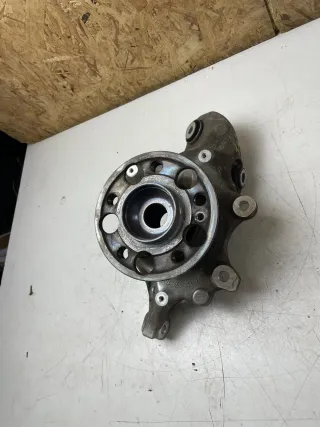 Mercedes E W253 W213 Achsschenkel Radlagergehäuse hinten rechts A2133572600 - Bild 2