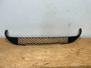 Mercedes W176 A-Klasse Stoßstange Gitter Grill vorne A1768850022 - Bild 1