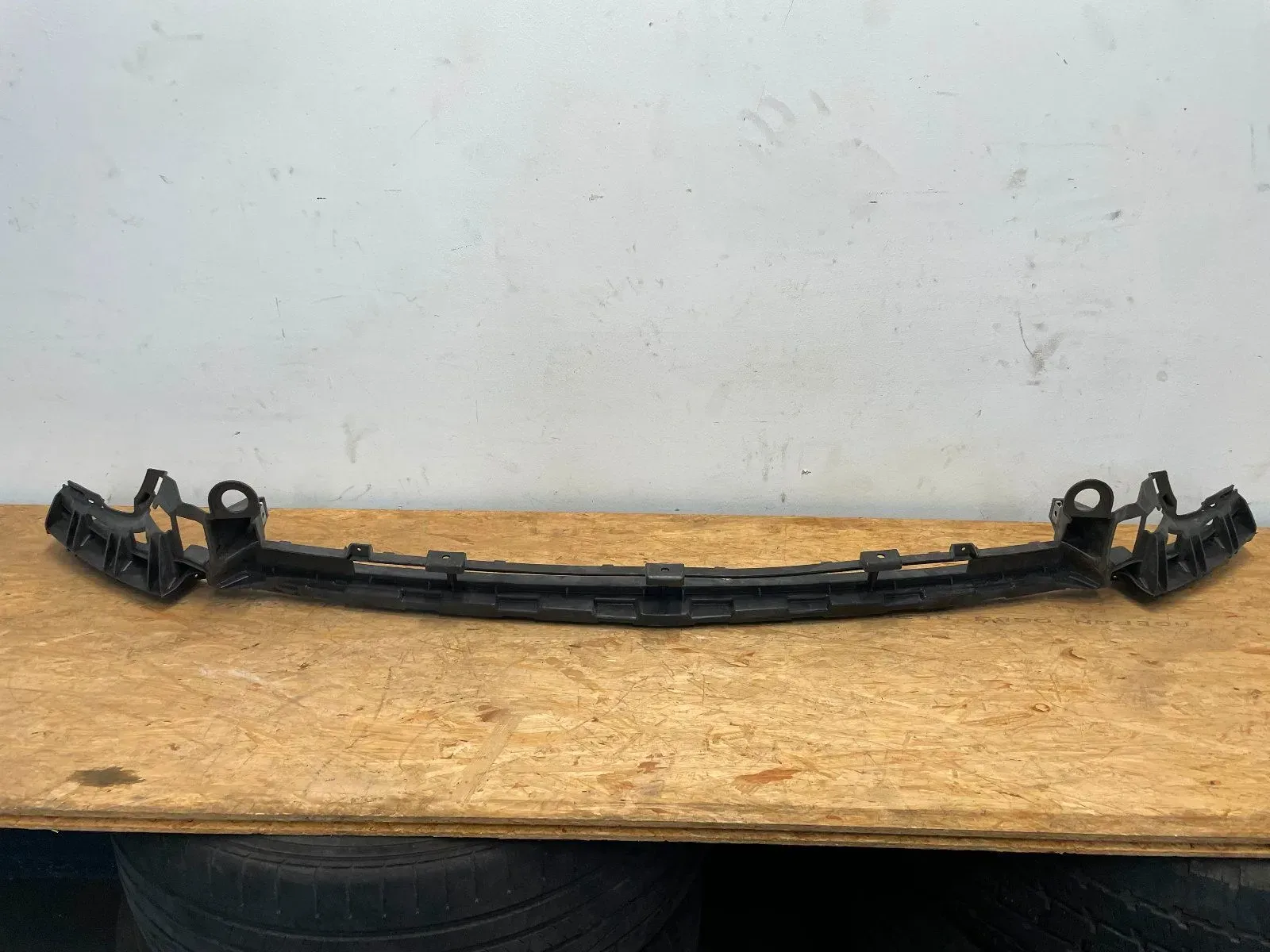 Mercedes E-Klasse AMG W213 Halter Frontstoßstange A2138852500 - Bild 1