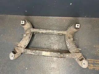 MERCEDES S213 T-MODEL Achse Hinterachse Achsträger 2135841200 - Bild 2