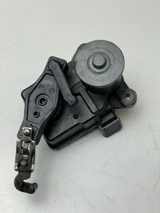 Mercedes Benz ML C-CLK-E-G-M-Klasse Stellmotor Drallklappe Pierburg A6421500594 - Bild 1