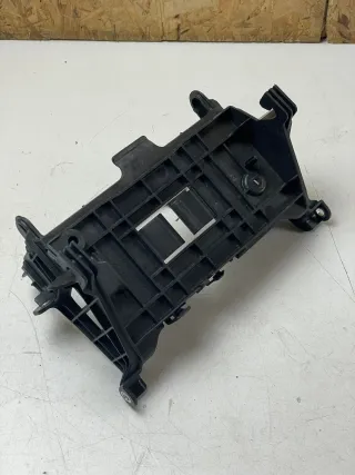Mercedes Benz E-Klasse W213 Stützhalterung Halterung Steuergerät A2135455900 - Bild 2