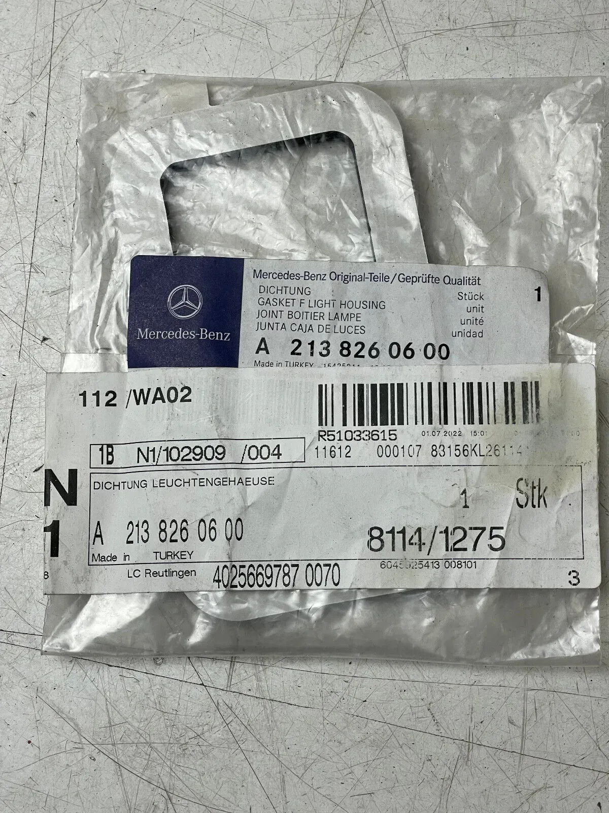 Mercedes S213 Dichtung für Lichtgehäuse Heckleuchte rechts 2138260600 Neu Origi. - Bild 1