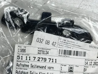 BMW F30 F31 F35 Vorne Links Stoßstange Seite Halterung 51117279711 neu original - Bild 1
