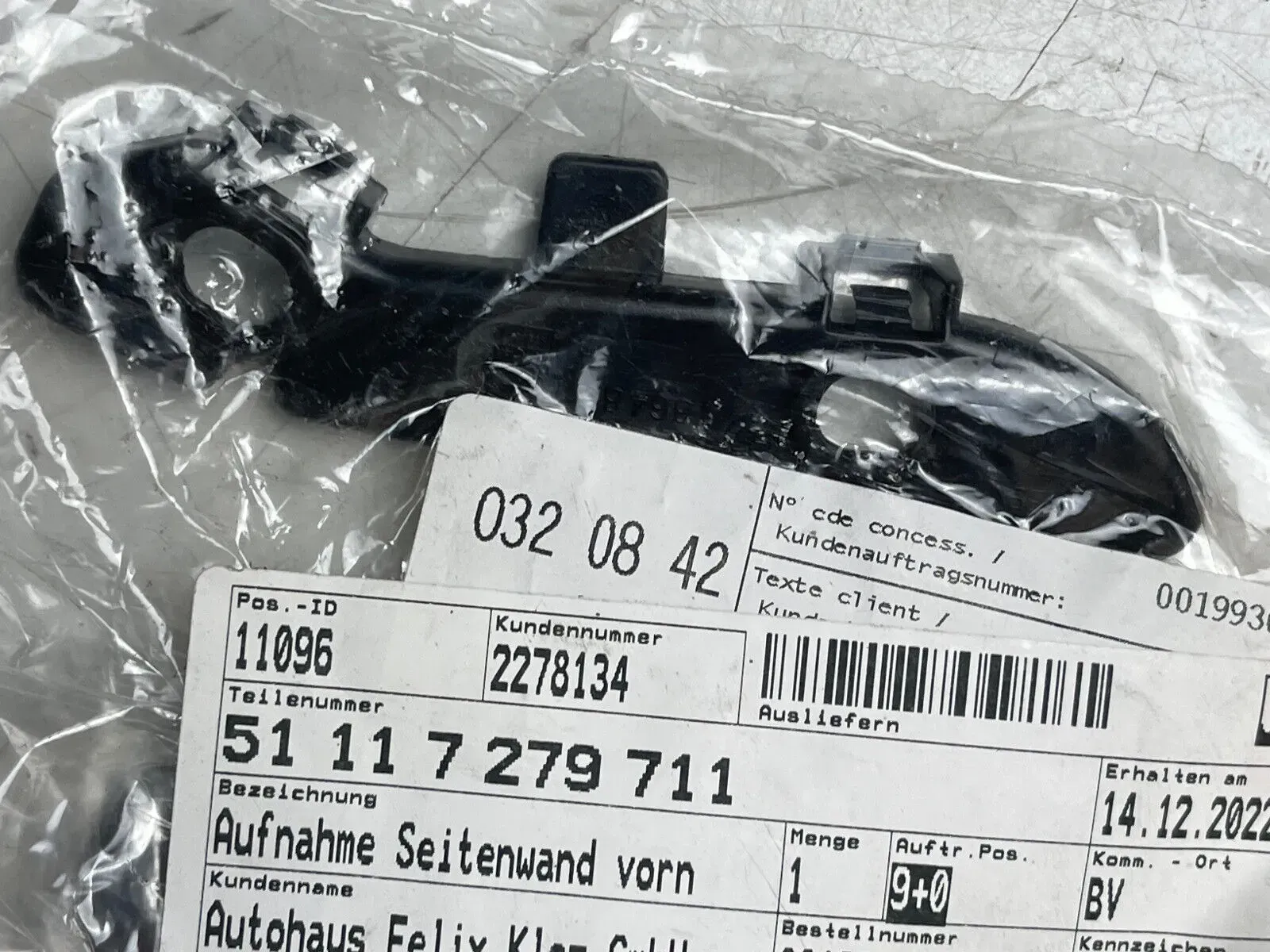 BMW F30 F31 F35 Vorne Links Stoßstange Seite Halterung 51117279711 neu original - Bild 1