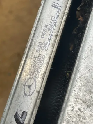Mercedes Kühlerpaket Lüfter Kondensator Wasserkühler A2045000554 / A2049066802 - Bild 11
