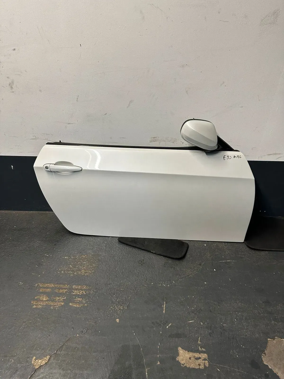 BMW E93 Cabrio A96 Mineralweiß Türe rechts komplett - Bild 1
