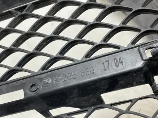 Mercedes C Klasse W205 S205 Mopf Kühlergrill Frontgrill A2058801704 - Bild 4