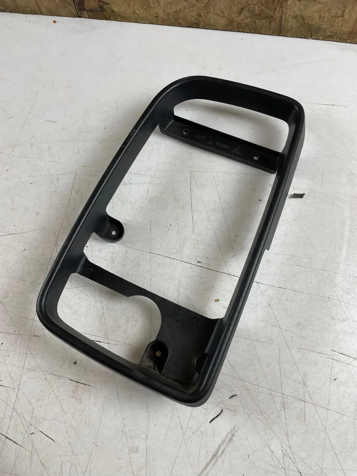 VOLKSWAGEN CRAFTER 2E 2F LINKER SPIEGELRAHMEN VERKLEIDUNG VW 145890100 - Bild 1