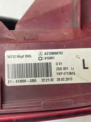 Mercedes E Klasse W212 Rückleuchte LED links aussen A2129068702 beschädigt - Bild 4