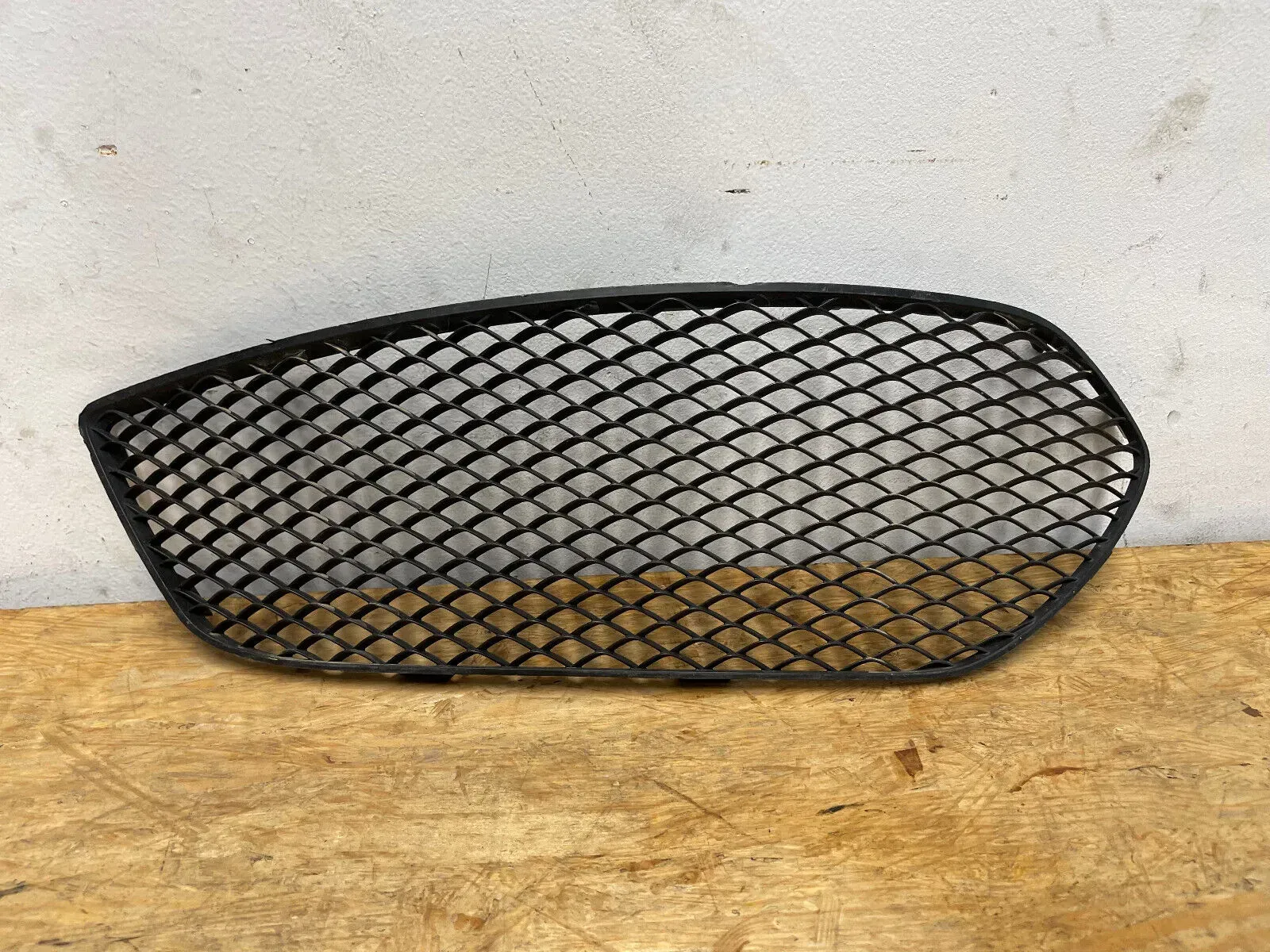 Mercedes W117 CLA Blende Gitter Stoßstange vorne links A1178851722 - Bild 1