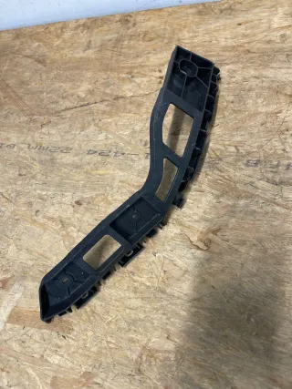 VW Polo V 6R Halter 2009-2014 Führung Halter Stoßstange Hinten Rechts 6R6807394A - Bild 2