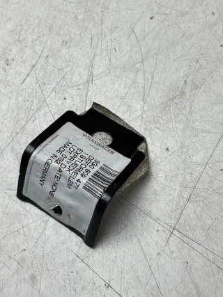VW Passat B8 Deformationselement Halter Winkel 3G0809471 Original Neu - Bild 2