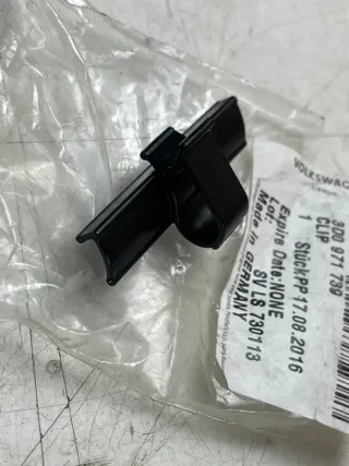 VW Audi Skoda Seat Halter Klammer 3D0971739 - Bild 2