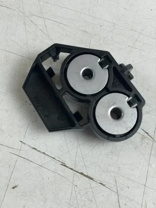 Mercedes-Benz W205 S205 Befestigungswinkel Kühler Rechts A2056260312  Neu Origi. - Bild 1