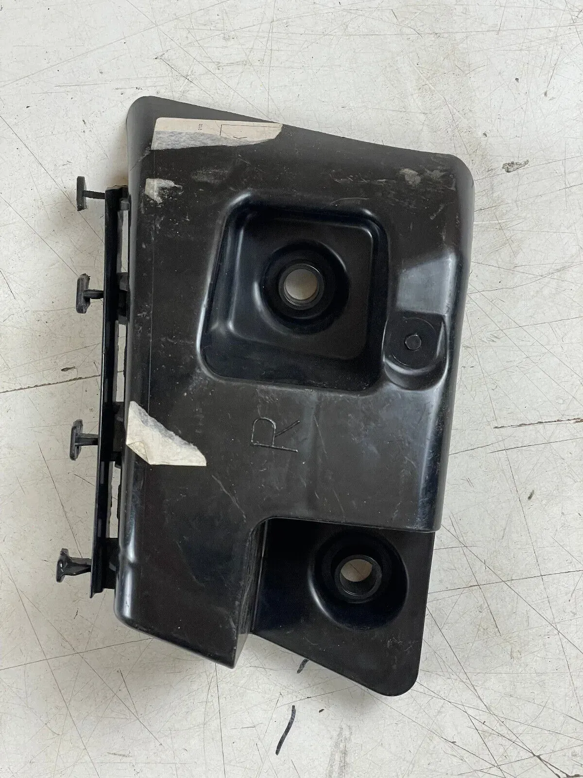 Mercedes W246 B-Klasse Stoßstangenhalter hinten rechts A2468850265 - Bild 1