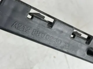Mercedes E Klasse W212 Limousine Stoßstange Halter hinten rechts A2128800230 - Bild 3