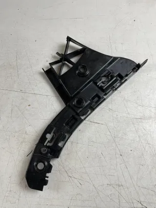 Mercedes C-Klasse W205 Stoßstange Halter Seitenführung hinten Rechts A2058800630 - Bild 1